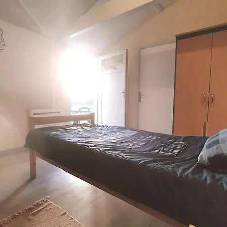 Du Midi De - Charmante Maison De Avec Piscine Chauffee