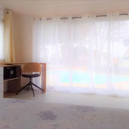 Du Midi De - Charmante Maison De Avec Piscine Chauffee * Saint-Porchaire