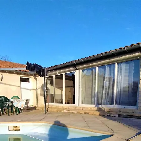 Du Midi De - Charmante Maison De Avec Piscine Chauffee 펜션 Saint-Porchaire