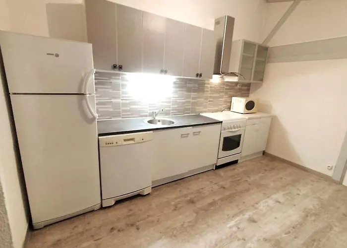 Du Midi De - Charmante Maison De Avec Piscine Chauffée Casa vacanze