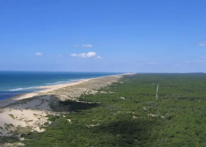 Du Midi De - Charmante Maison De Avec Piscine Chauffee *