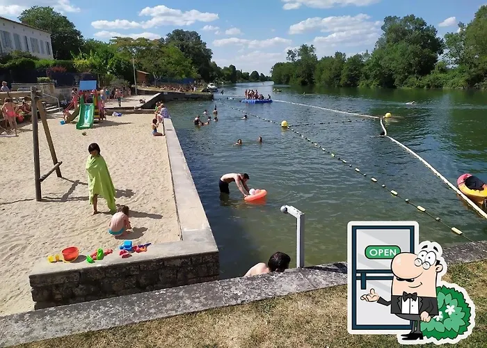 Du Midi De - Charmante Maison De Avec Piscine Chauffee * Saint-Porchaire